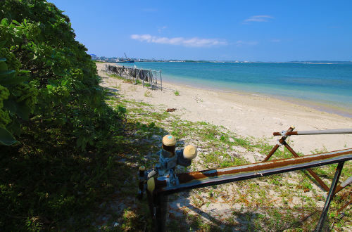 「中城モールビーチ」BBQもできる超ロングビーチ！ 沖縄の観光スポット・ビーチまとめサイト
