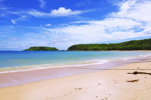 安部の海 海水浴には向かない地元の生活プライベートビーチ 沖縄の観光スポット ビーチまとめサイト
